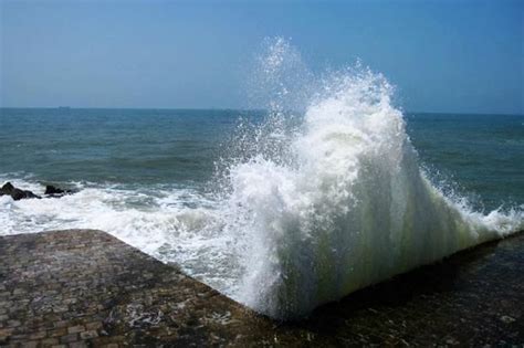 夢見海水漲潮